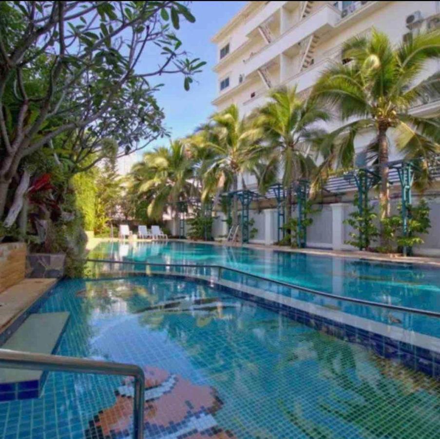 Baan Klang Condo Hotel HHQ Eksteriør bilde
