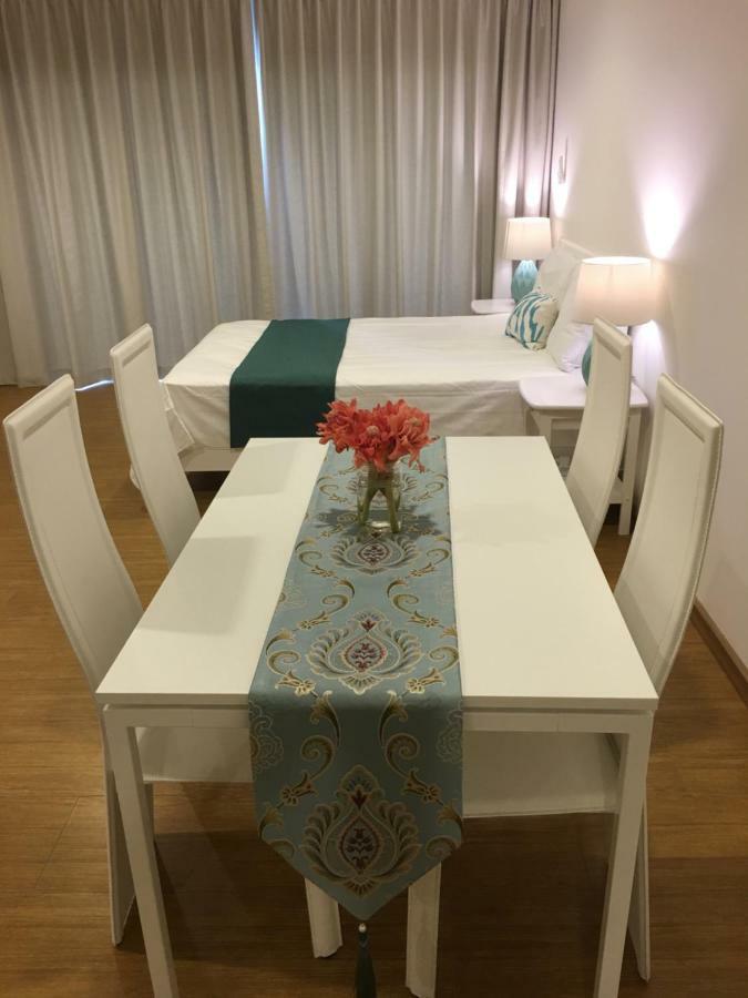 Baan Klang Condo Hotel HHQ Eksteriør bilde