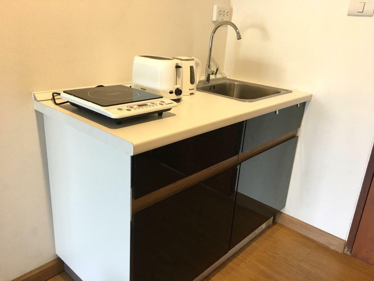 Baan Klang Condo Hotel HHQ Eksteriør bilde