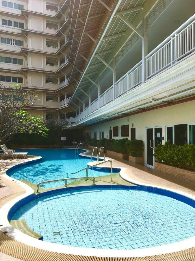 Baan Klang Condo Hotel HHQ Eksteriør bilde