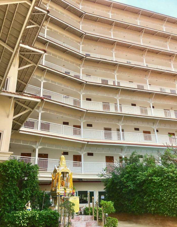 Baan Klang Condo Hotel HHQ Eksteriør bilde